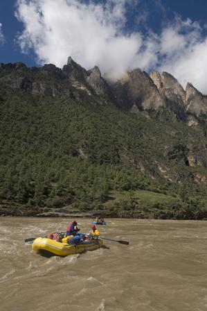 Running the Gyalmo Ngulchu